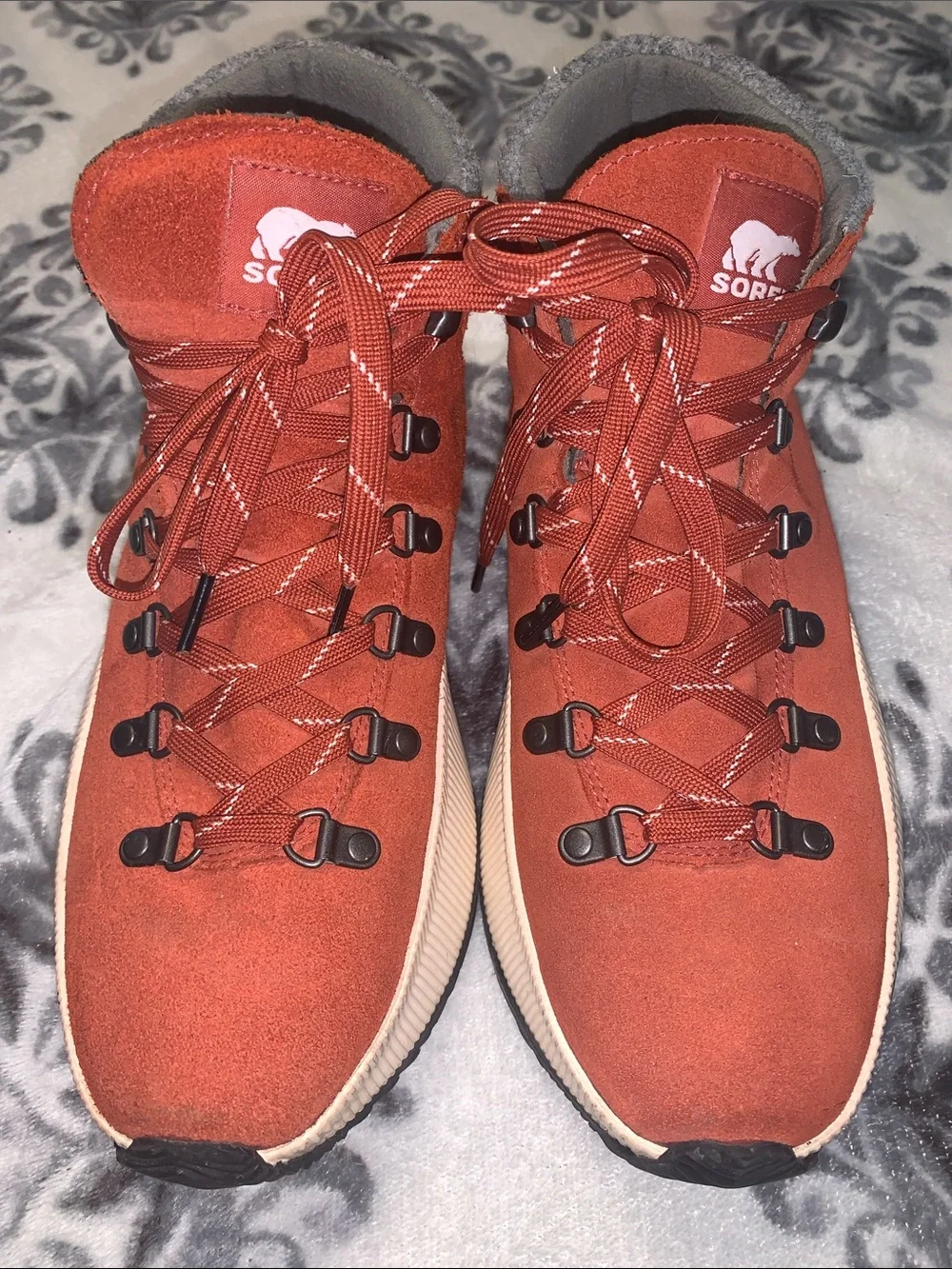 Sorel women out